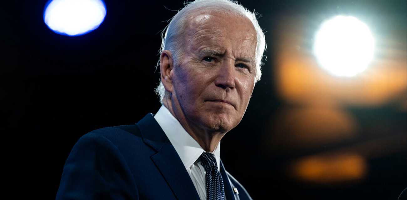 炸裂大瓜！疑似拜登性虐不雅视频流出！目前境外各大论坛和网站已经封禁传播此视频的账号  且看且珍惜！