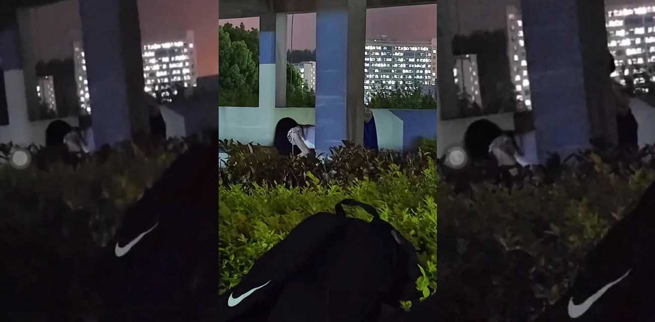 湖北工业职业技术学院 一对情侣在图书馆附近野战 被同学偷拍发到网上！