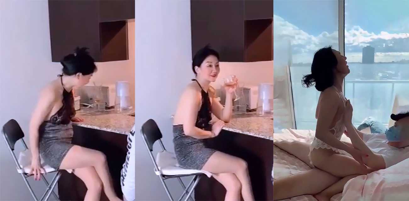 到大学同学家里玩 被他的丝袜美腿妈妈勾引到了 按到床上直接强行内射！