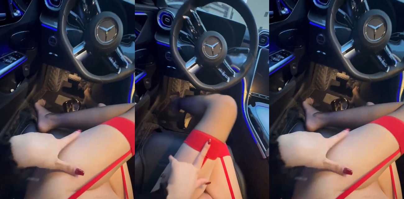 快手网红 木子李小阿姨 曾经的开奔驰的阿姨 极品长腿少妇自拍合集 骚 太骚了！