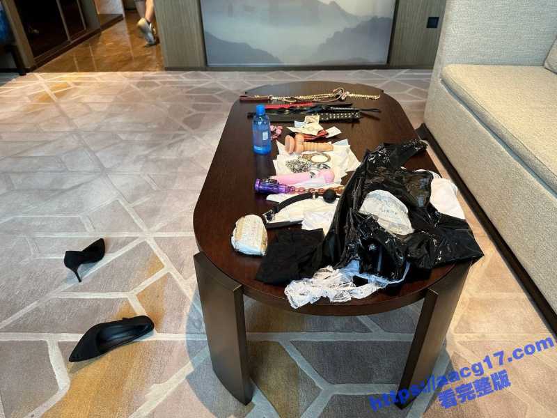 3_W_800px.jpg 3_W_800px.jpg