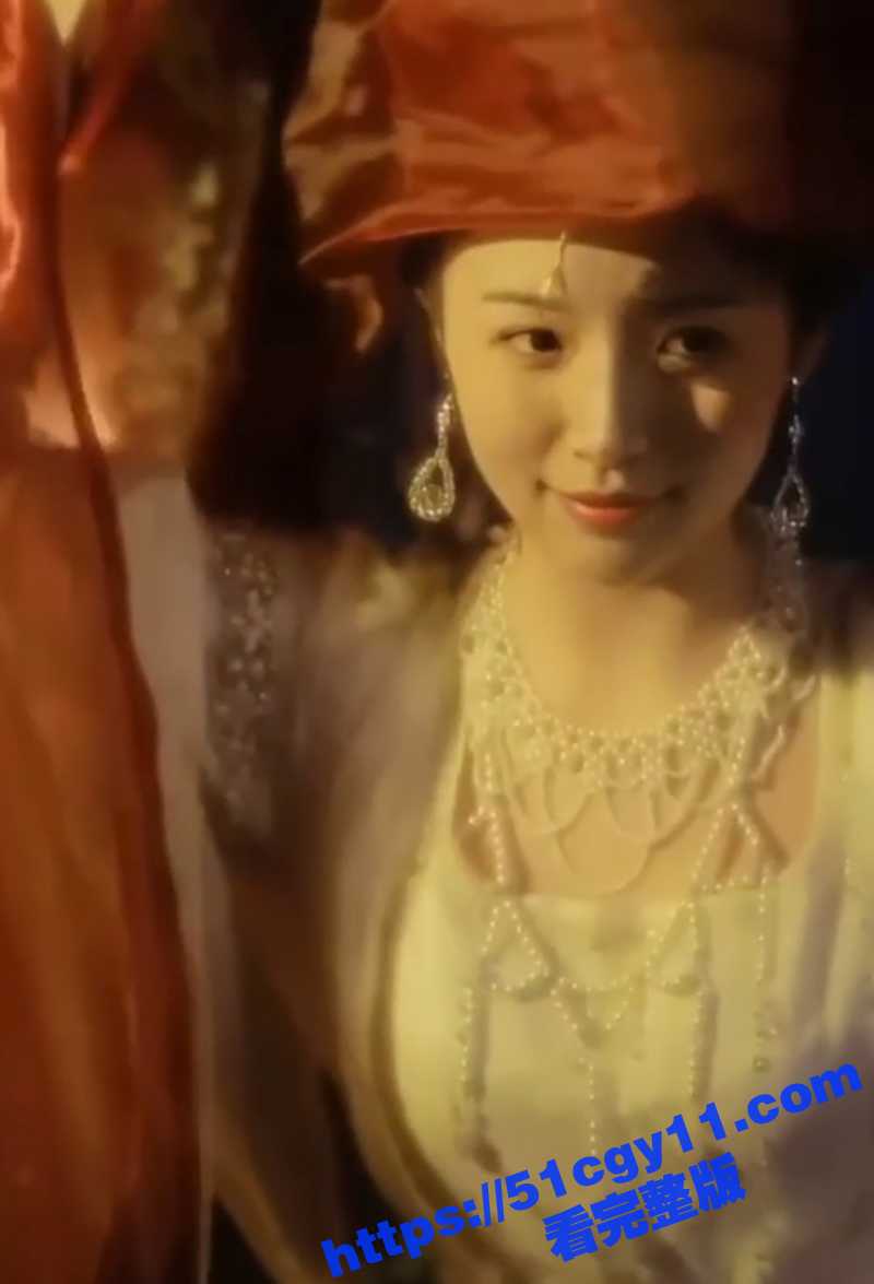 荣琳琳裸聊视频- (4)