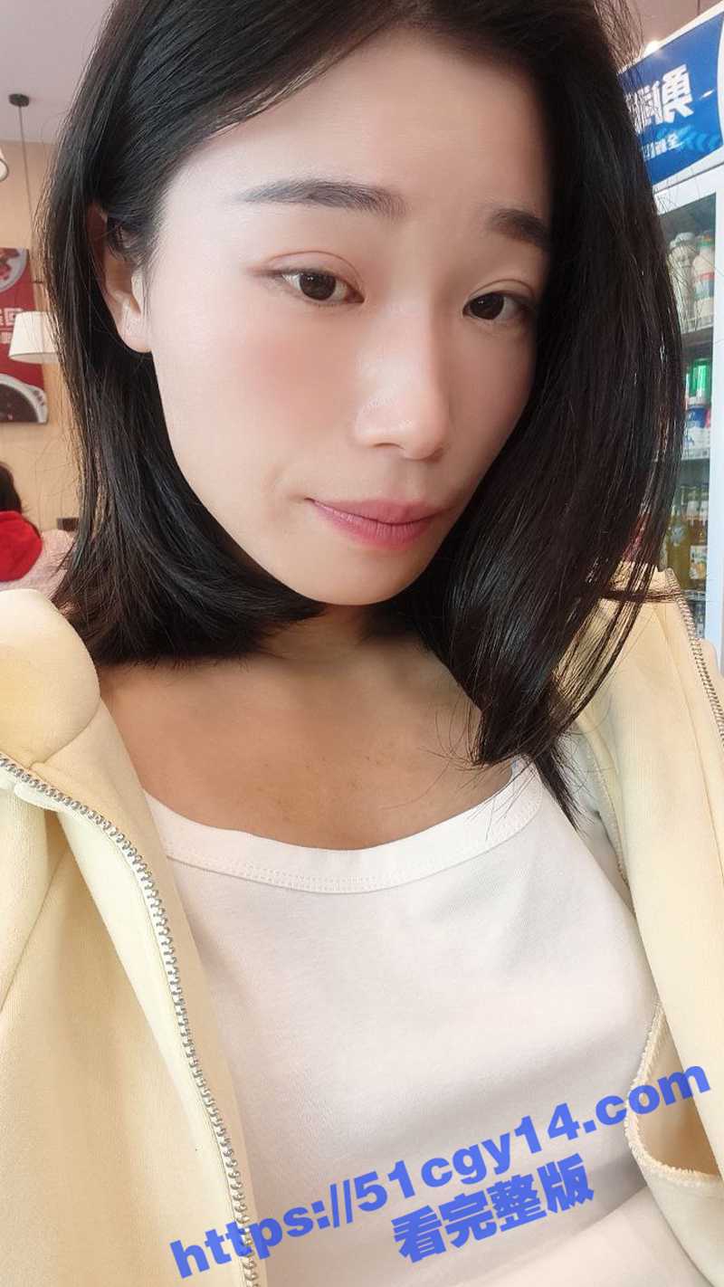 反差少妇户外露出自慰-2