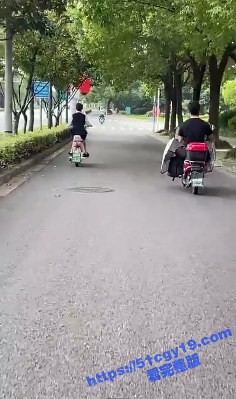 photo_2025-04-29_13-52-03