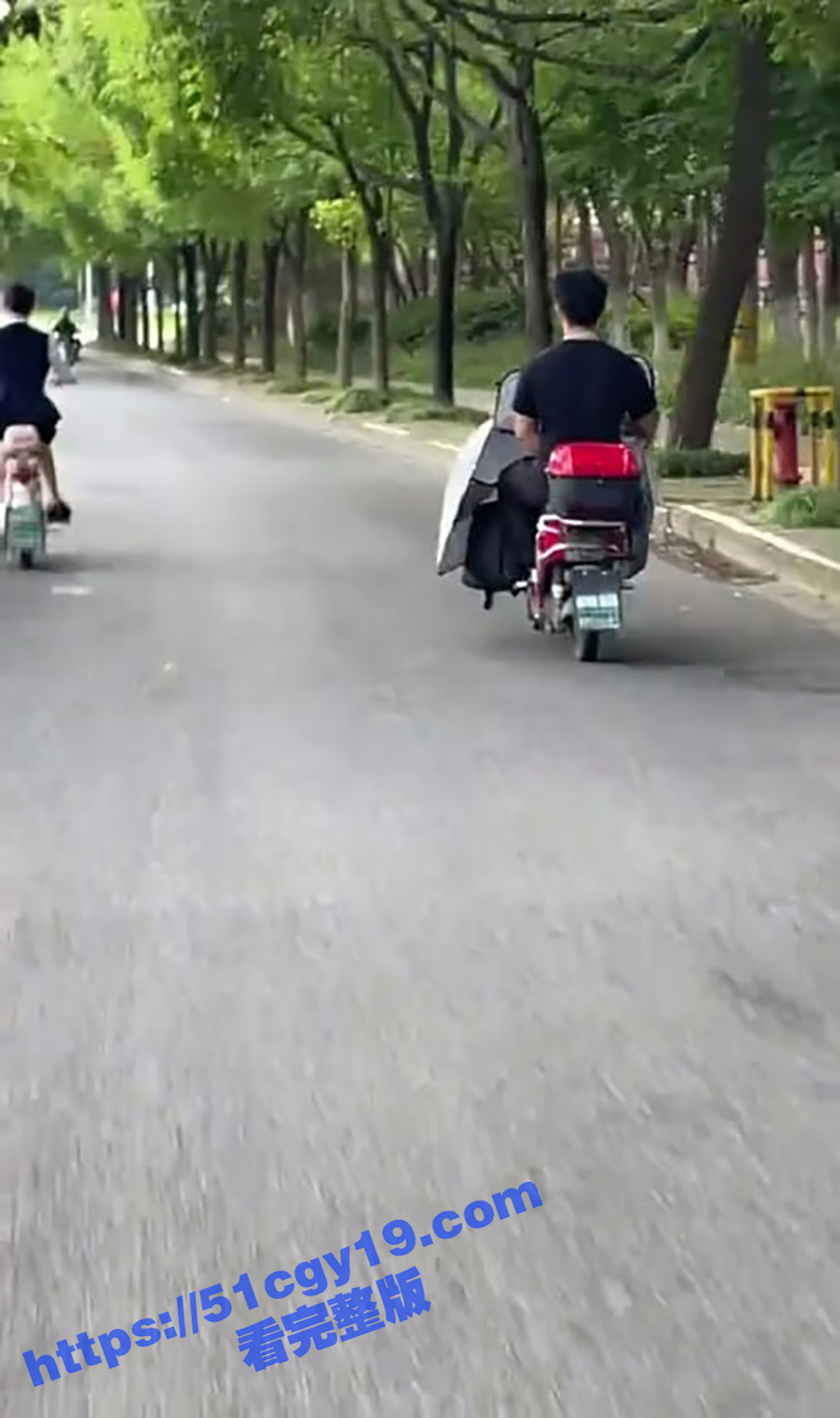 photo_2025-04-29_13-52-06