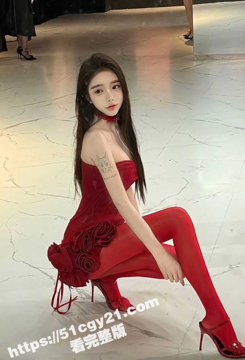 Amy聊天室大尺度直播 (2)