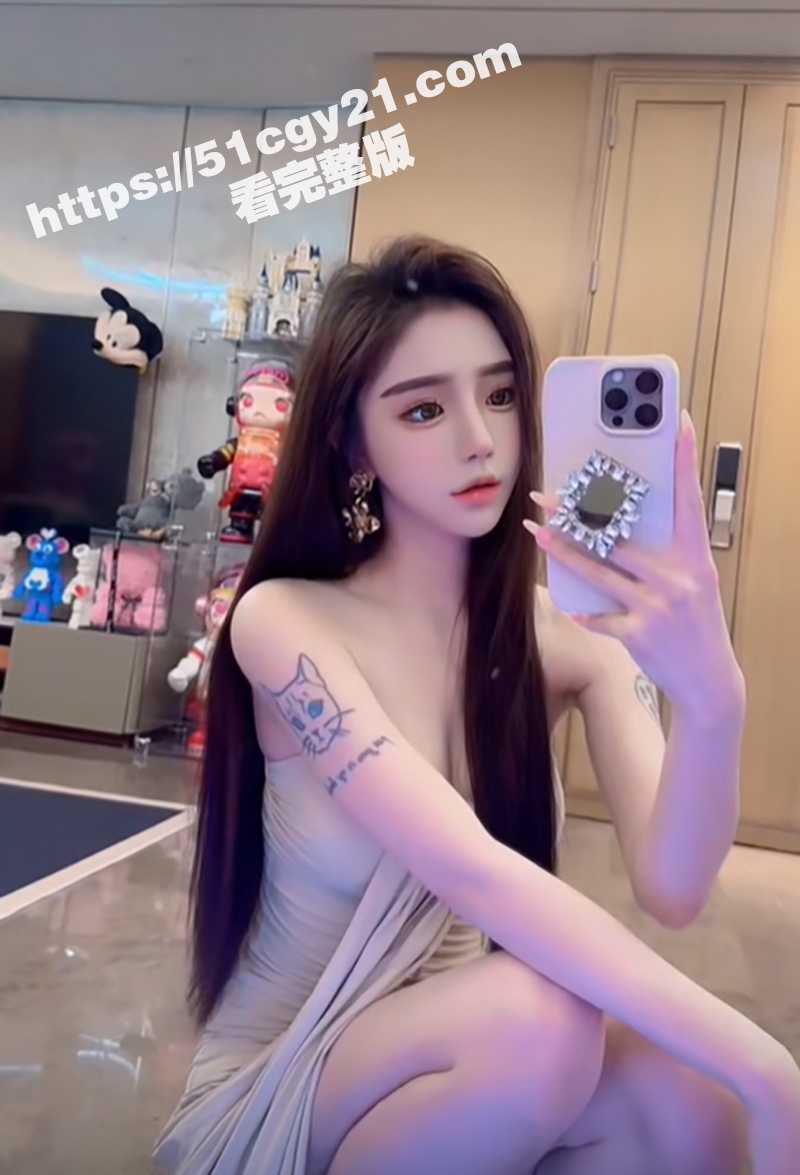 Amy聊天室大尺度直播 (7)