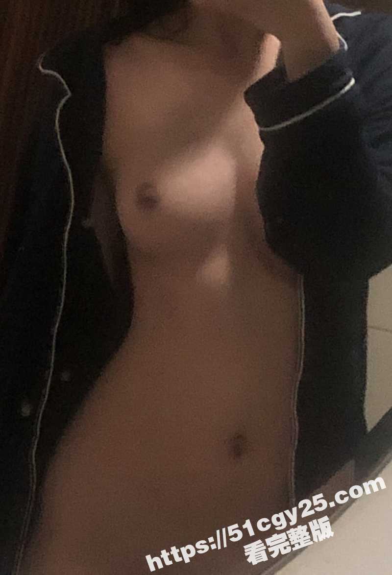 反差大学生约炮视频流出 8 反差大学生约炮视频流出 8