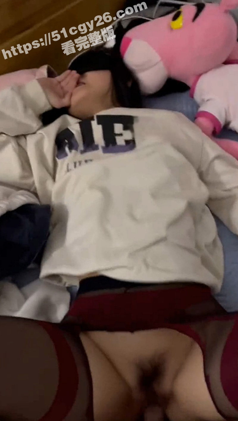 湖南大学王梦姝穿开裆黑丝被后入05