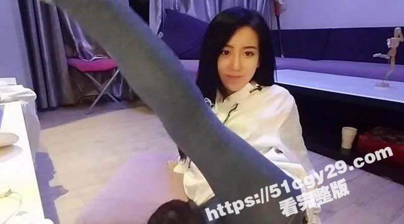 抖音网红呆妹儿小霸王首秀日塌房前男友独爆料开房洗澡三点全漏露脸视频（6）