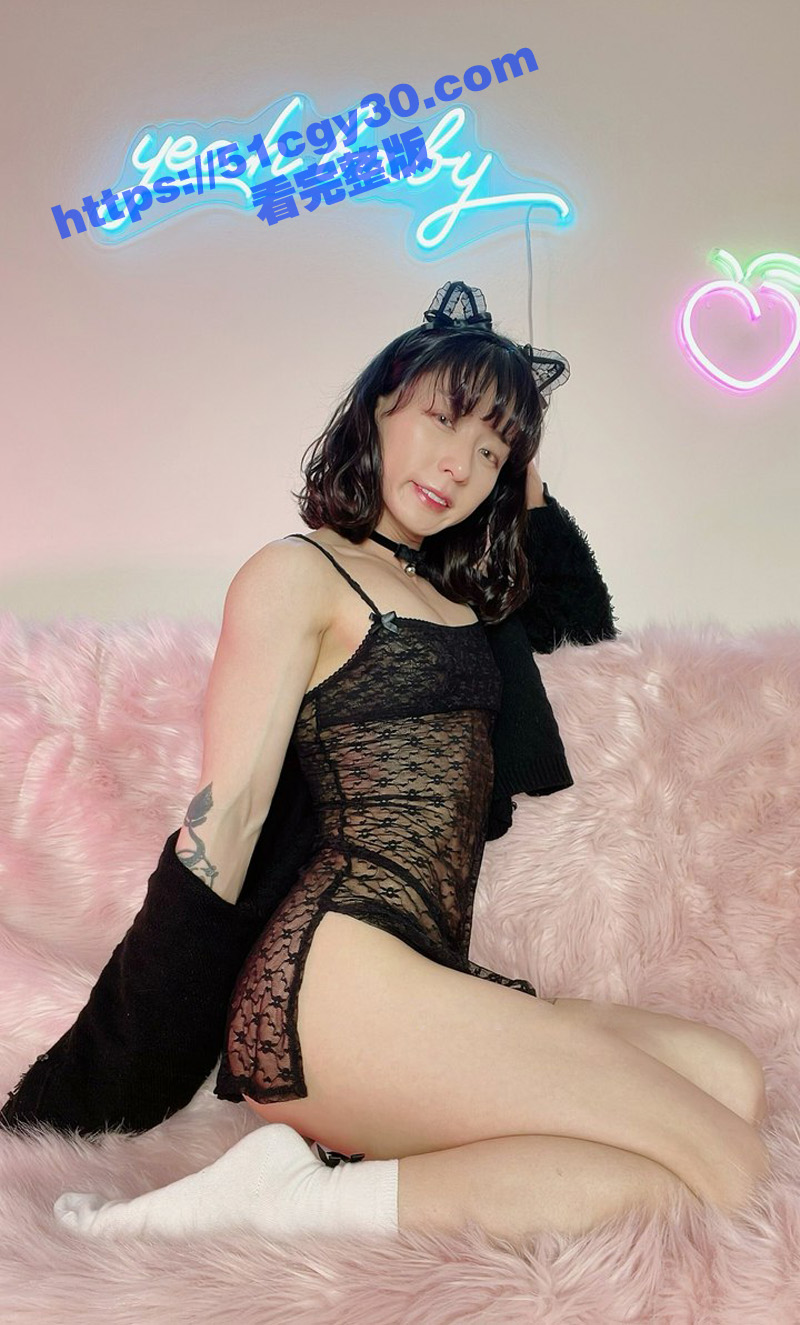 中外混血肌肉女郎Peachy下海拍片合集 5