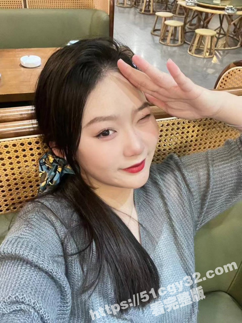 奶气草莓下春药暴操家访的女儿班主任02