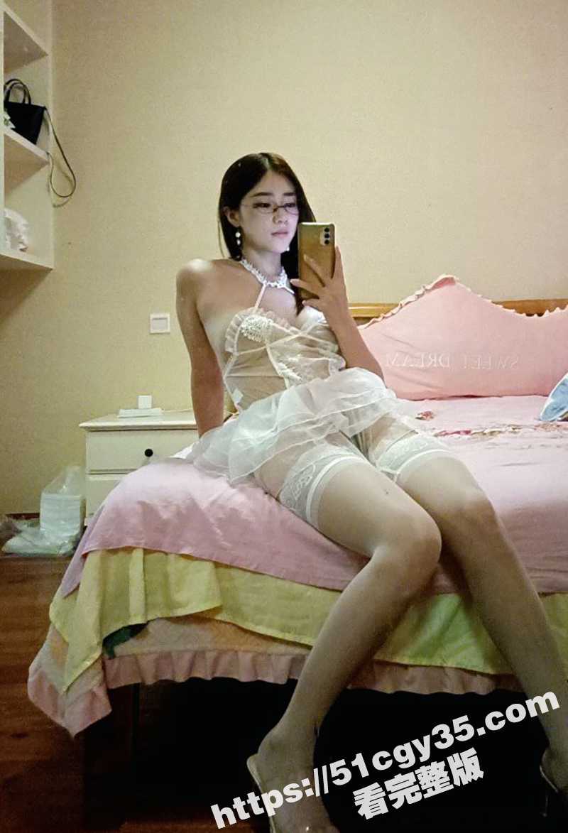 成都机车网红不雅视频流出 4 拷贝