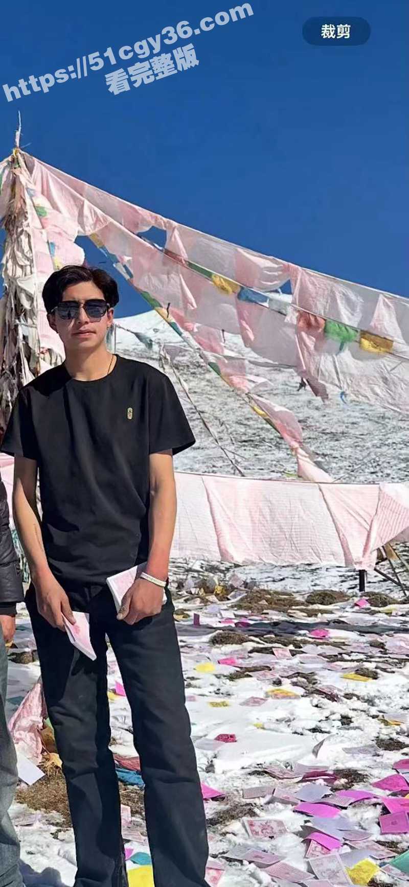 男孩西藏旅游被熊吃脸事件（2）