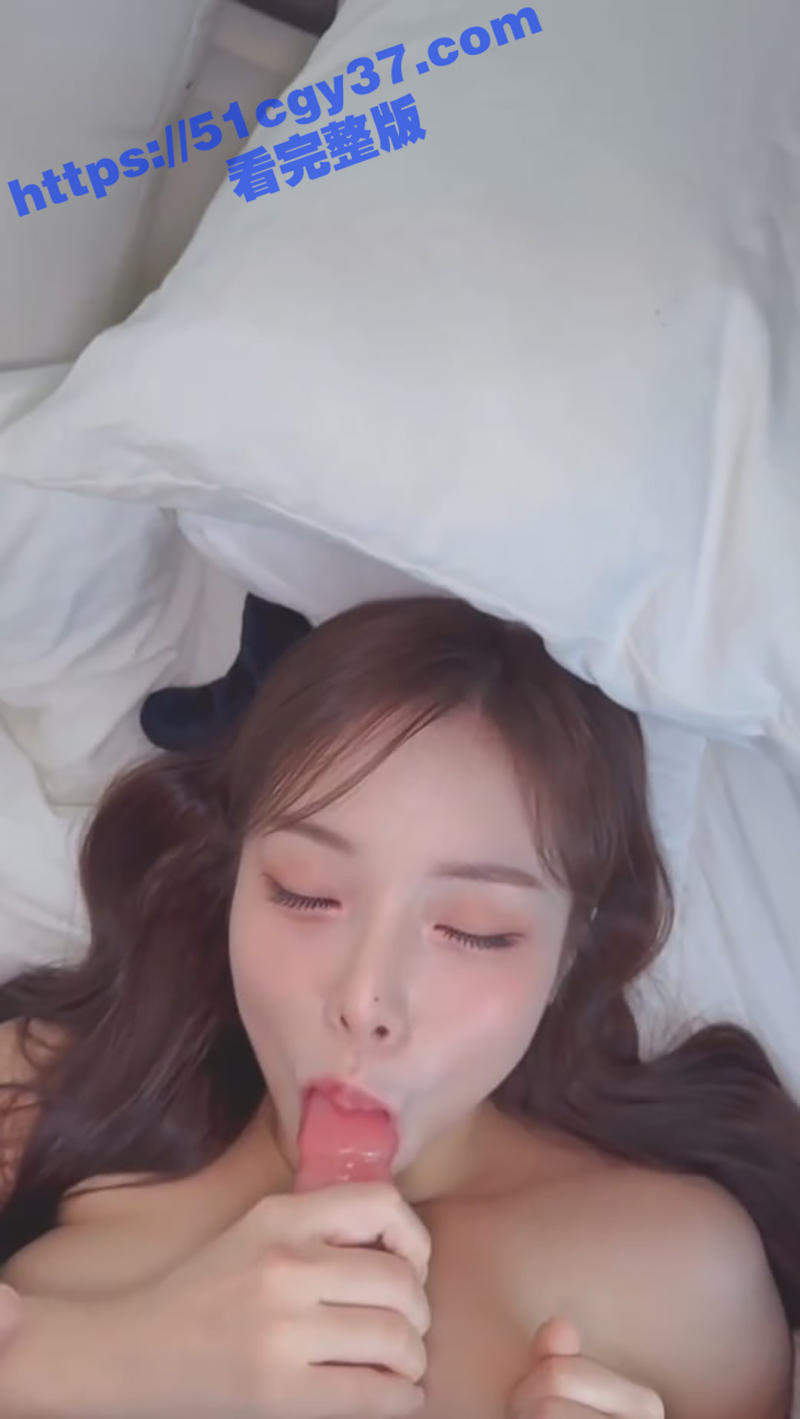 超高颜值吊钟乳女神somi(5) 超高颜值吊钟乳女神somi(5)