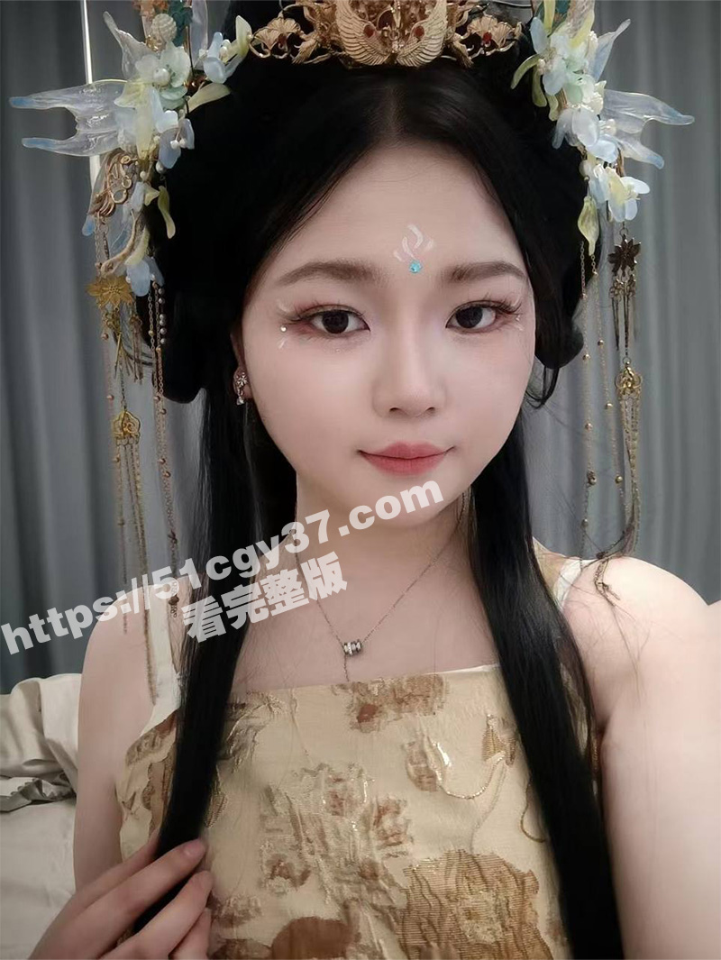 兰州博文科技学院 涵欣瑶和男友爱爱视频被泄漏 拷贝 3