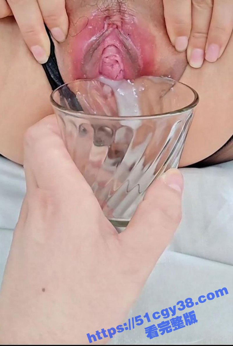 乱伦大神淫母少年内射发情骚妈06