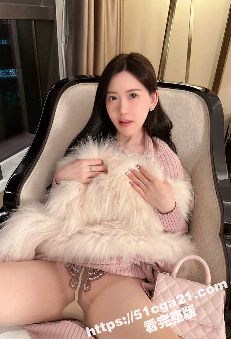 超高颜值极品丝足美腿女神Chloe霏霏不雅视频流出2拷贝