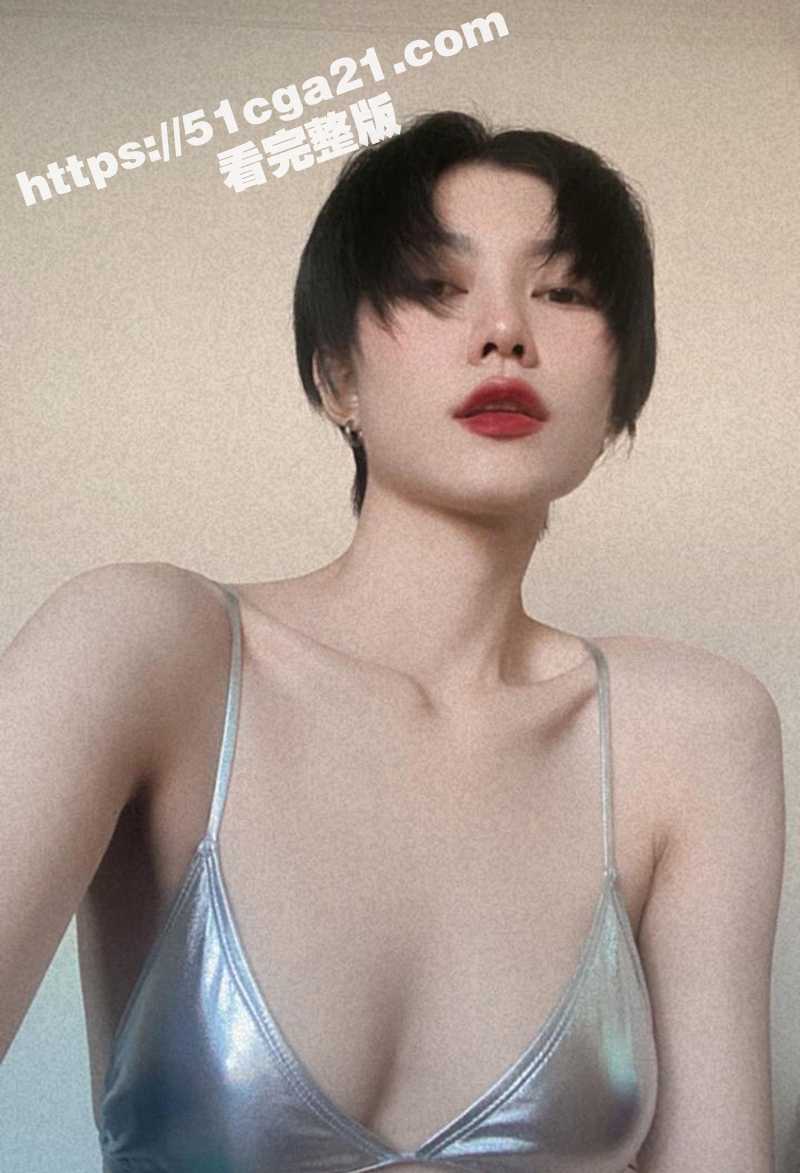 推特20W粉少妇许诺作品合集流出 1 拷贝