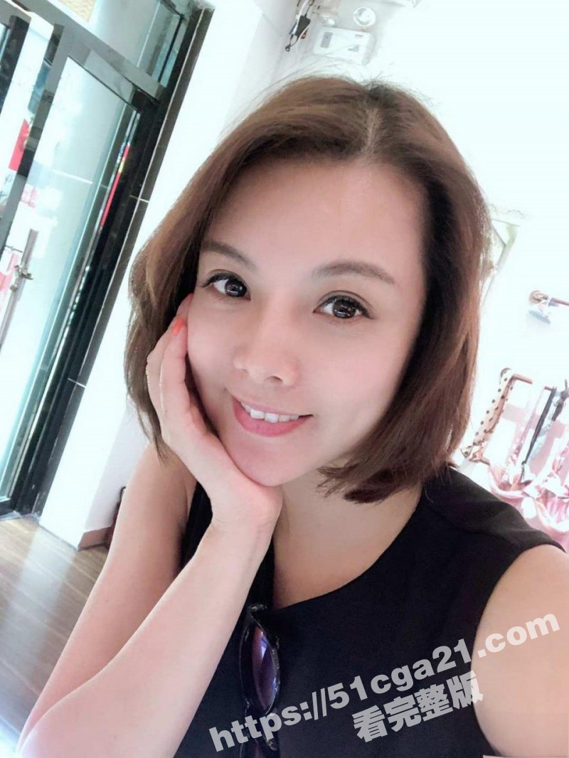 36岁离异女秘书与上司偷情被曝光03