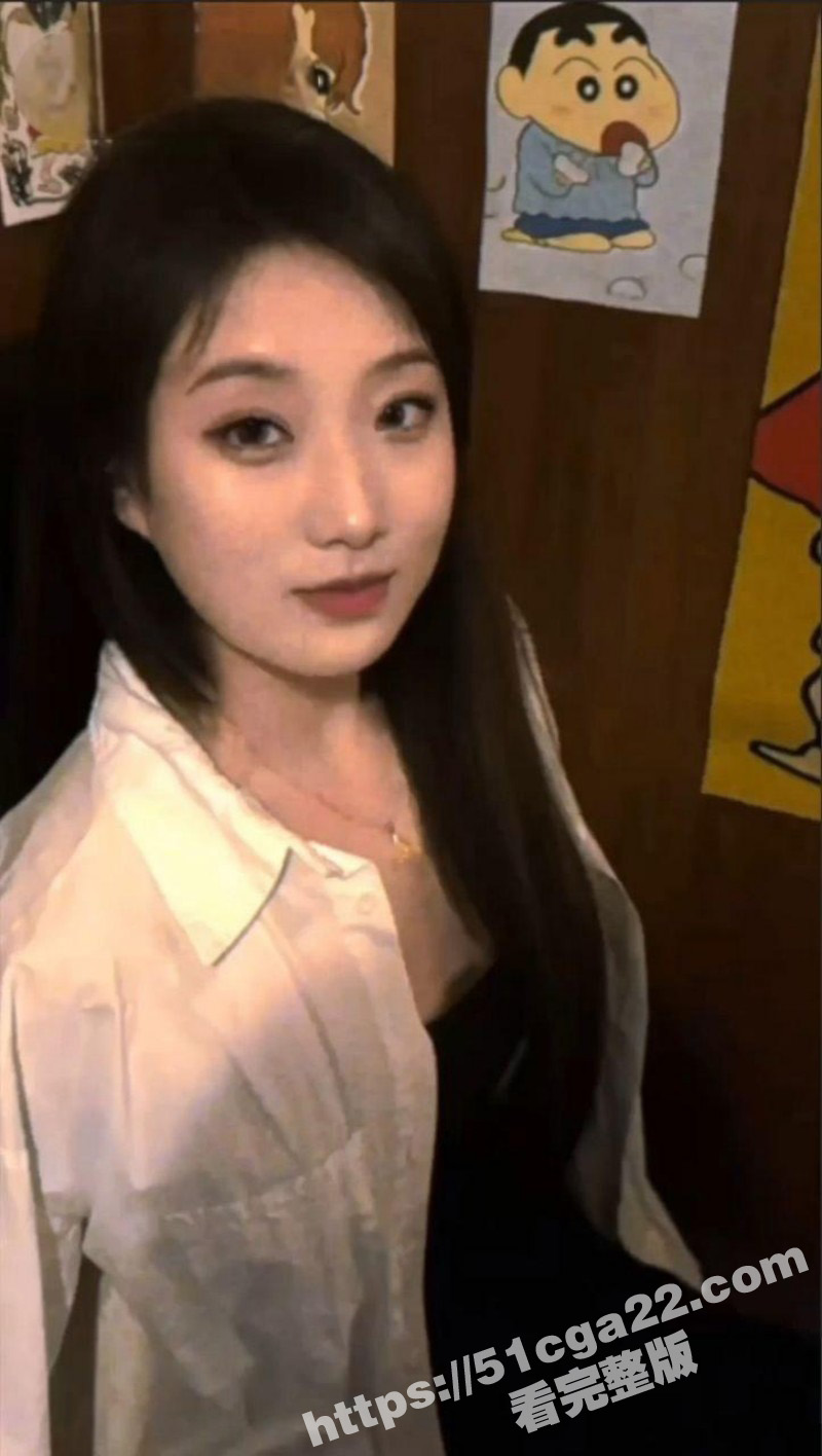 纯欲风高颜值女神露脸私拍泄密03
