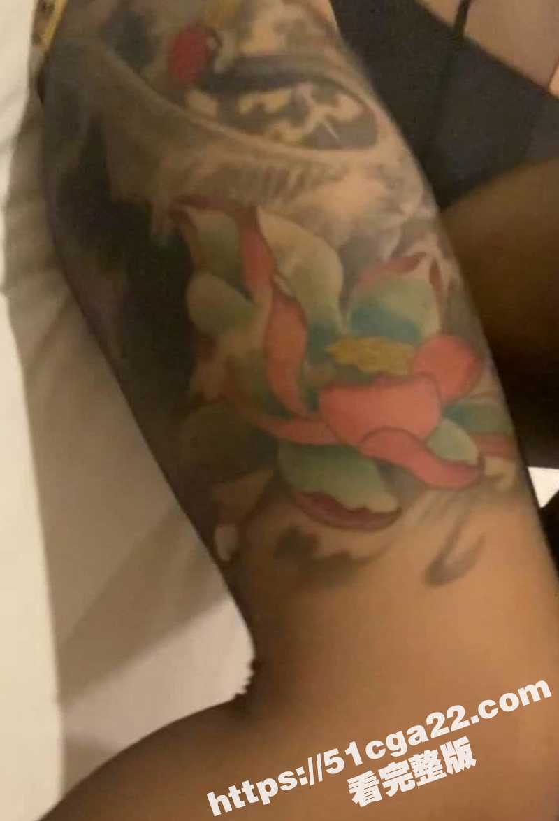 反差短发花腿美女约炮性爱视频流出 4 拷贝