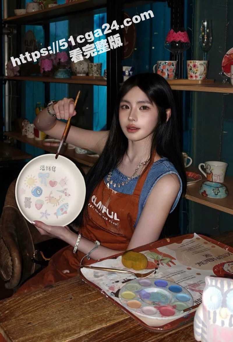 马来西亚高颜值美女潘纬倩不雅视频流出5拷贝