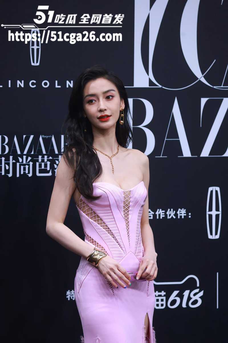 Angelababy杨颖酒店裸舞做爱视频（2）