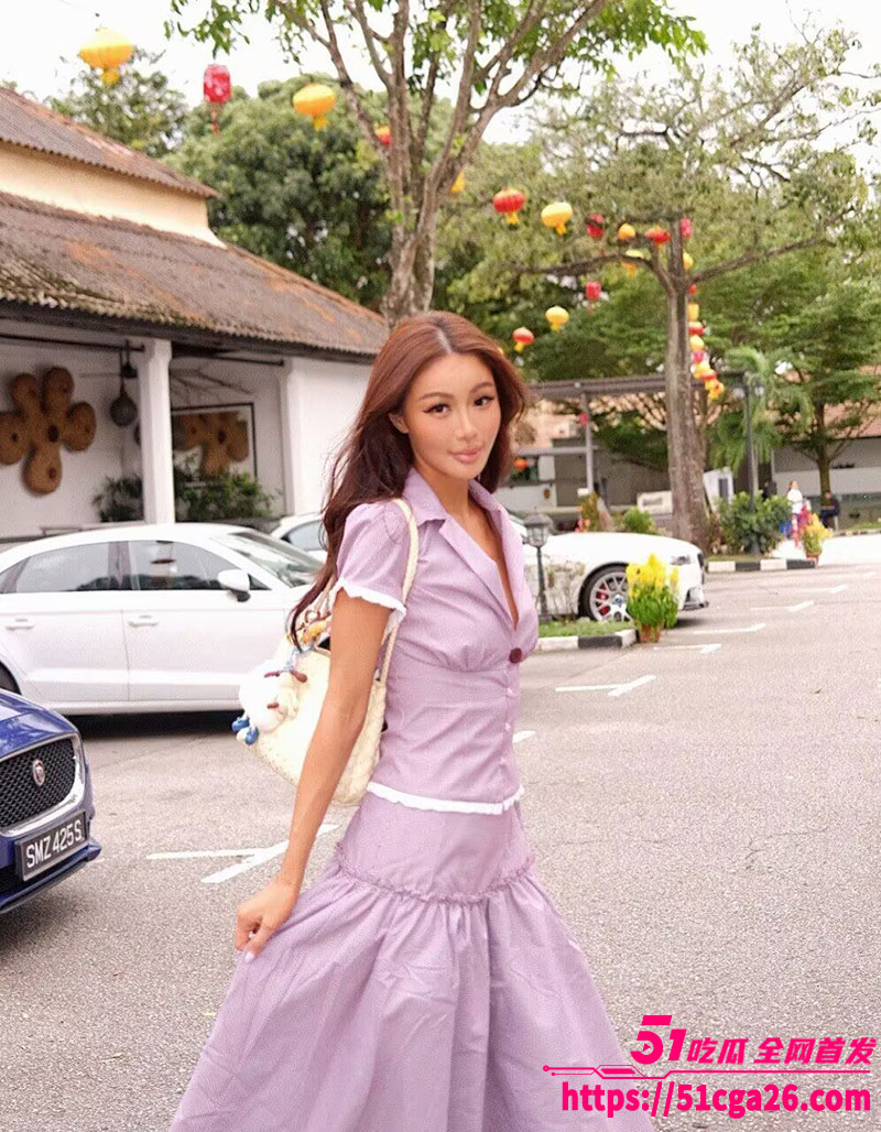 新加坡知名网红不雅视频（10）