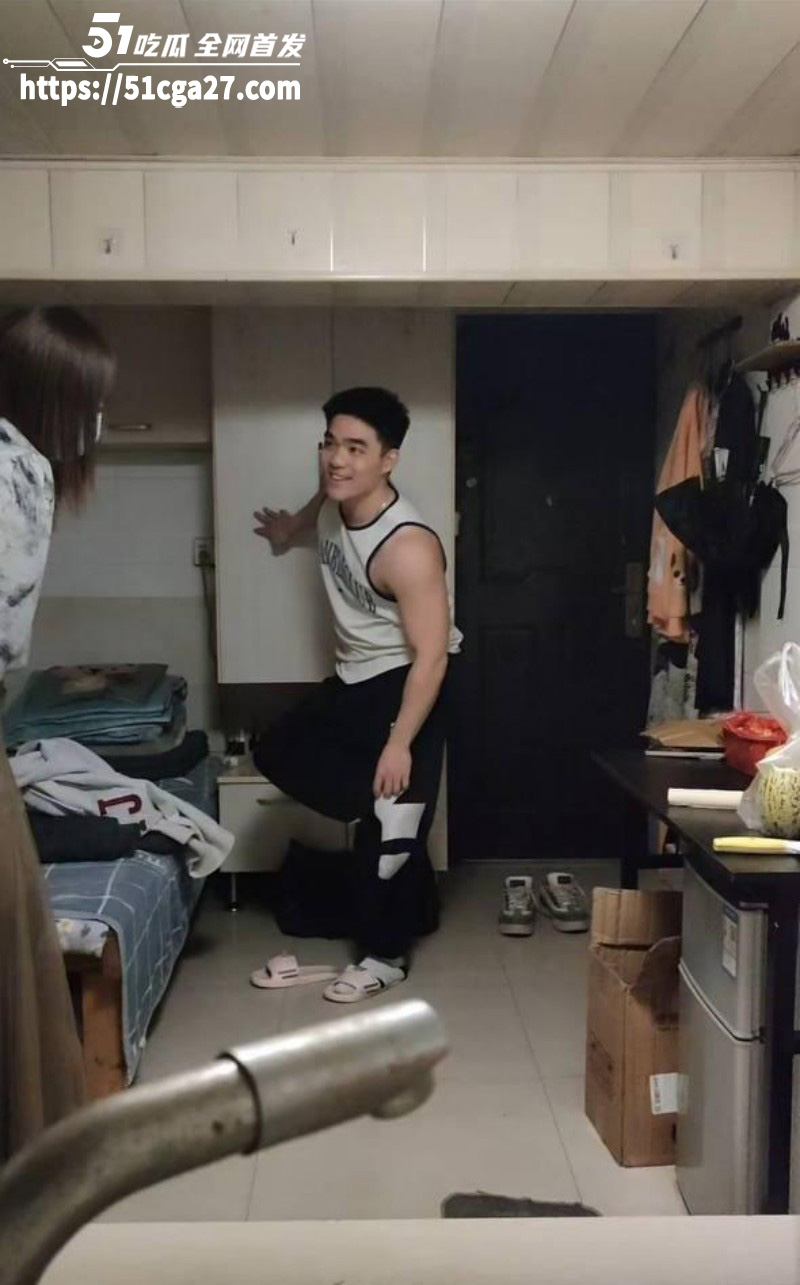 TS伪娘阿红劲爆大瓜相关图片