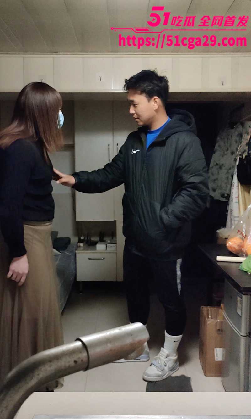 南京伪娘阿红事件 心动男嘉宾之让我看看哥 日之前居然要验货 红姐只能使用夹鸡大法！