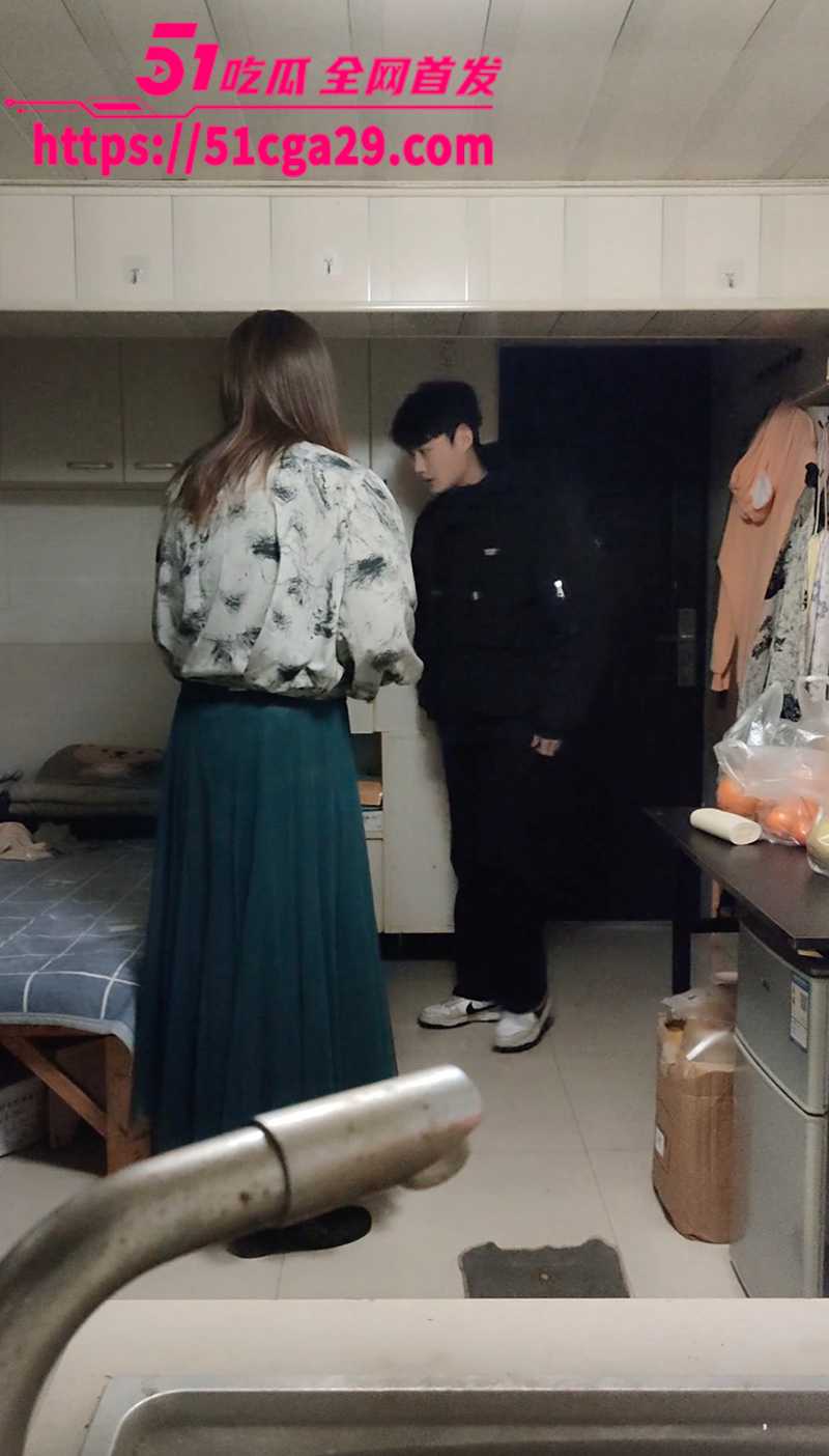 南京伪娘阿红事件之最帅男嘉宾 棱角分明的俊脸 白嫩的皮肤 无数集美们最破防的一集！