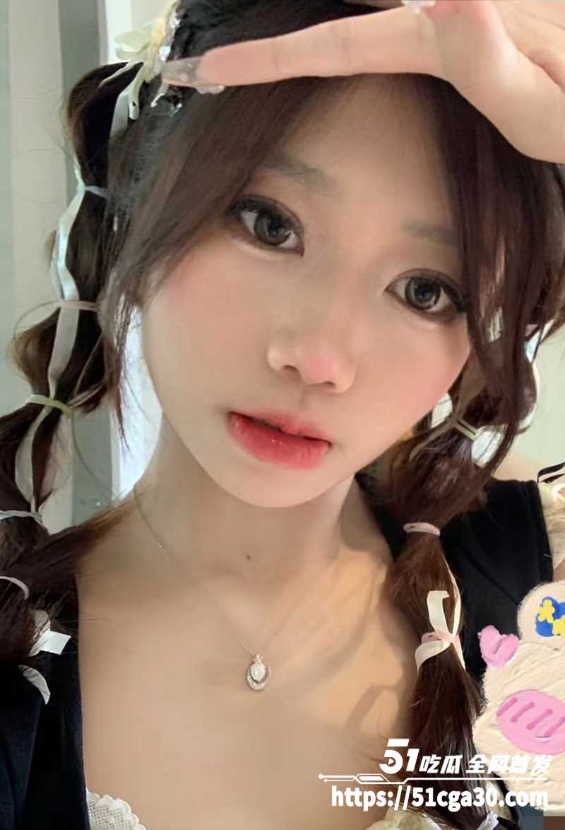 广东甜妹洛丽塔欢欢大尺度私拍视频合集流出3拷贝