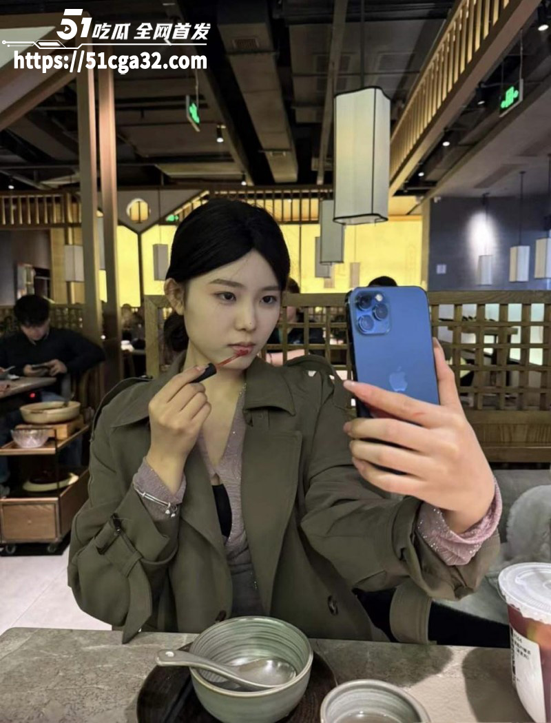 江苏淮安护理职业学校秦雅琪不雅私拍02