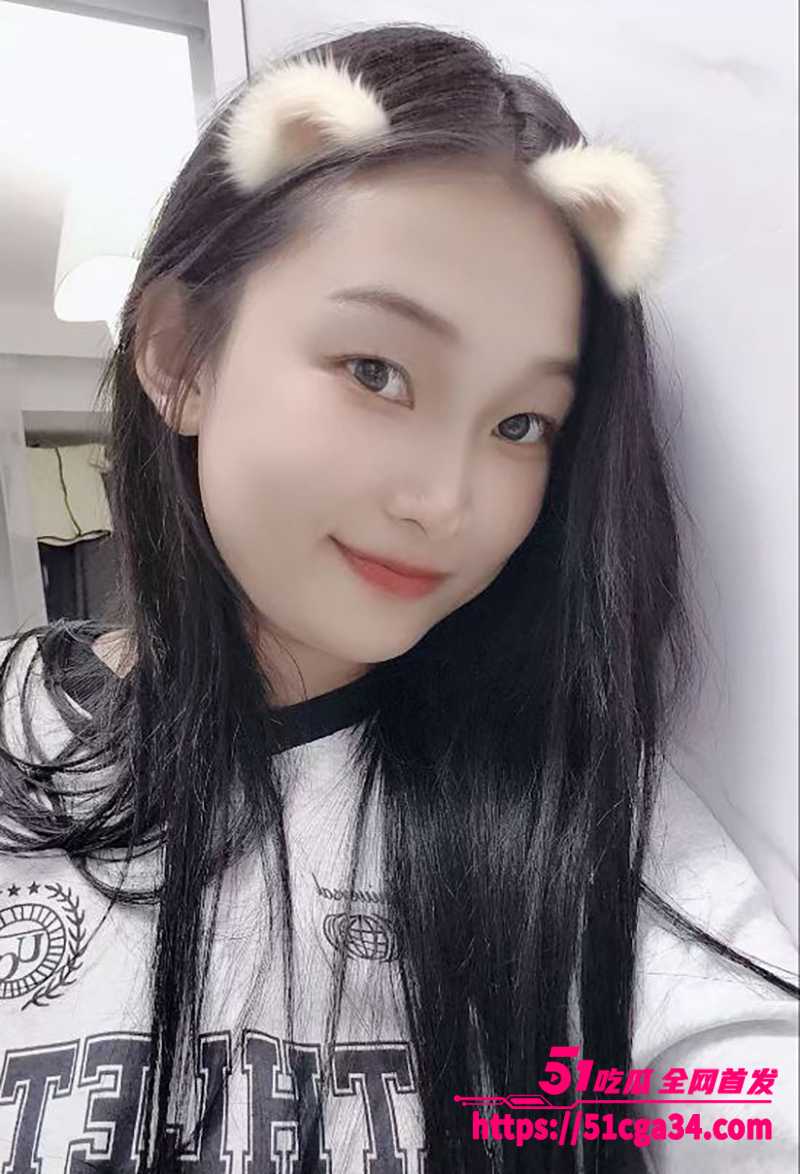 上海宝山反差学生妹于贝不雅视频曝光3拷贝