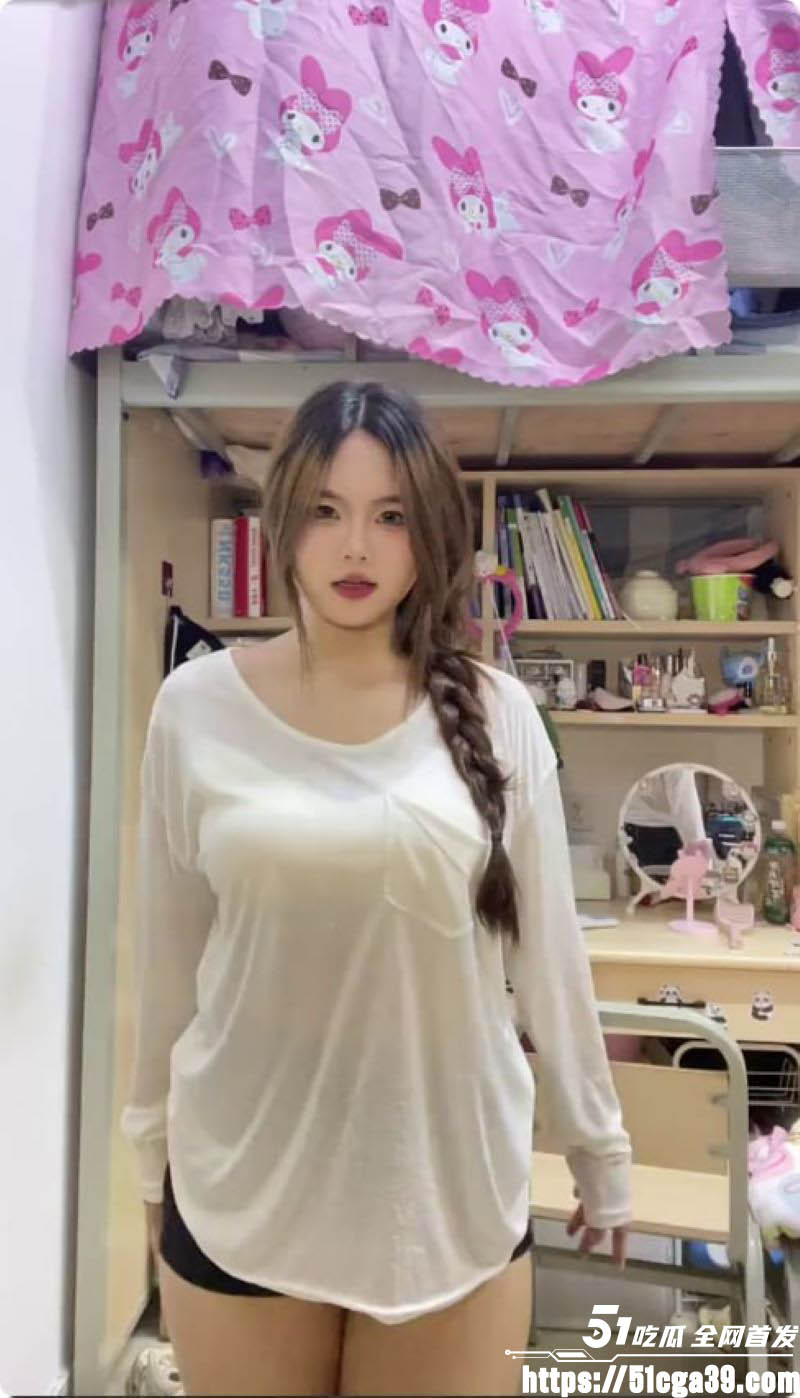 快手巨乳女大学生疯狂小豹定制全裸抖奶 6 快手巨乳女大学生疯狂小豹定制全裸抖奶 6