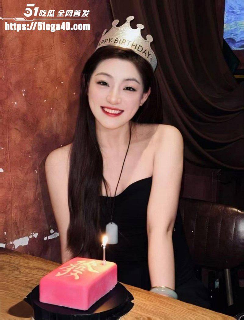 上海气质名媛朱晓梦性爱视频01 上海气质名媛朱晓梦性爱视频01