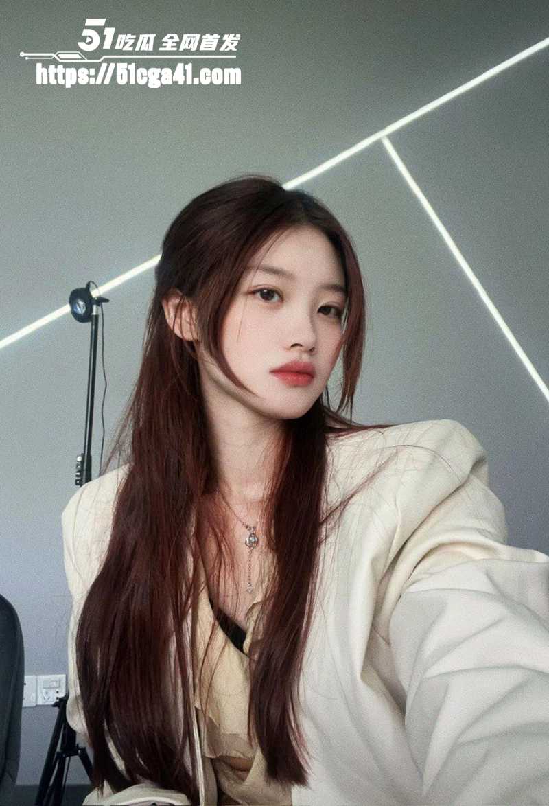 中山大学极品校花谢小小与富二代男友不雅视频流出3拷贝 中山大学极品校花谢小小与富二代男友不雅视频流出3拷贝