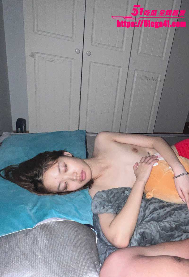 中山大学极品校花谢小小与富二代男友不雅视频流出5拷贝 中山大学极品校花谢小小与富二代男友不雅视频流出5拷贝