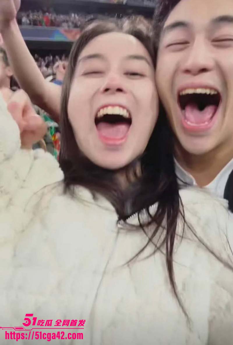 赌王之子何猷君乱伦自己妹妹何超欣010