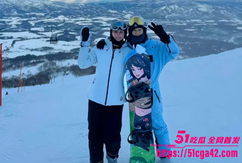 赌王之子何猷君乱伦自己妹妹何超欣011