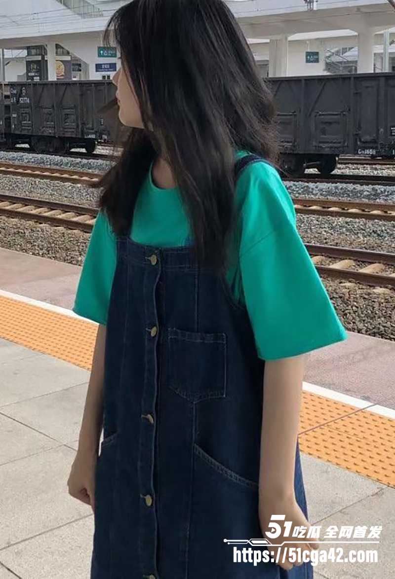 海角大神玩5P乱交淫趴视频流出  1 拷贝