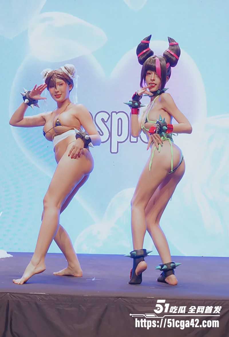 台湾COSPIE同人动漫cosplay展视频流出 12 拷贝