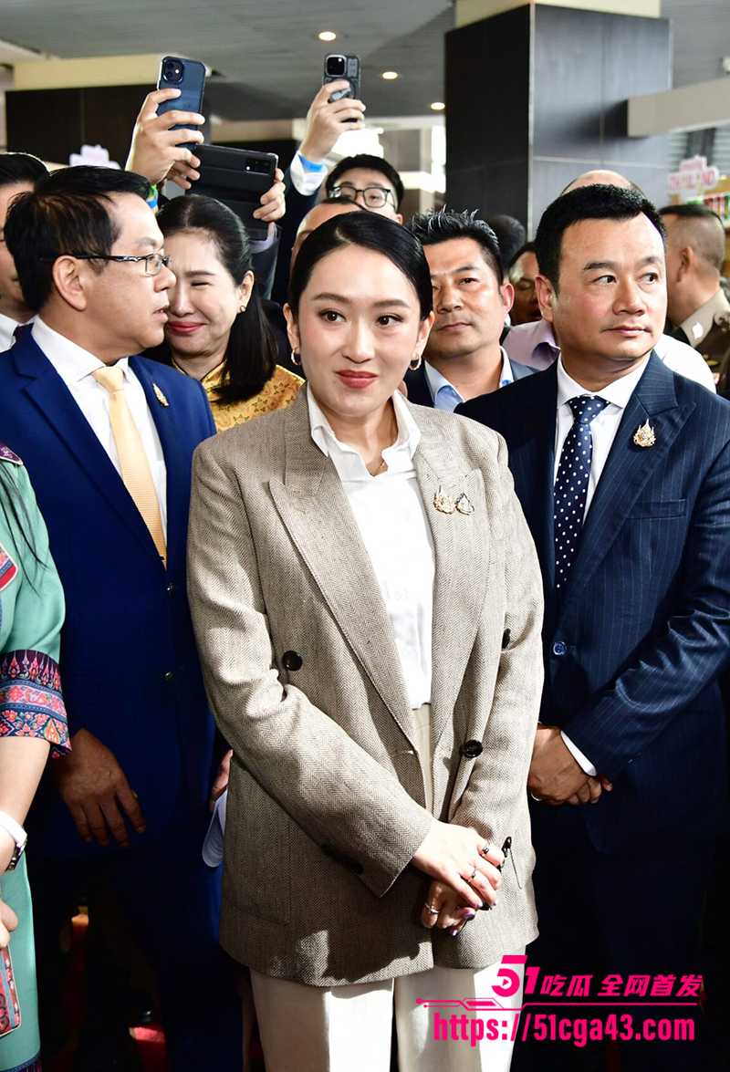 佩通坦钦那瓦出轨 2 拷贝