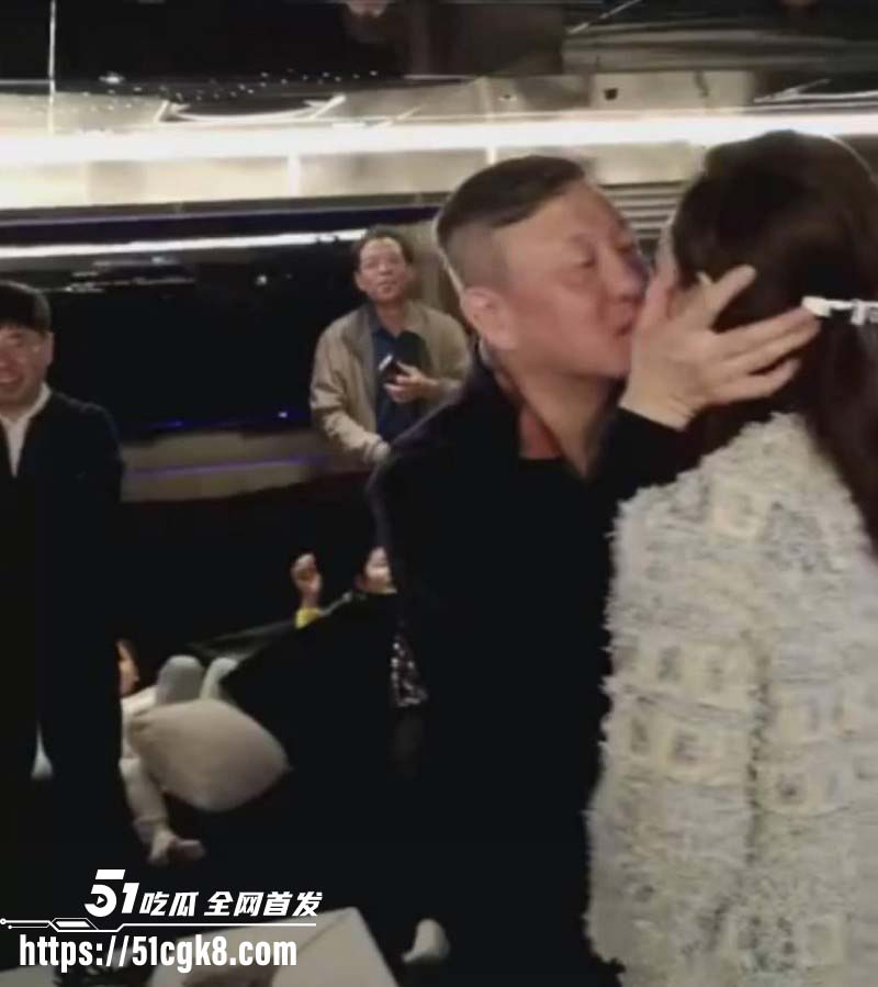 实力派歌星韩磊被曝出轨小三怀孕丑闻018 实力派歌星韩磊被曝出轨小三怀孕丑闻018