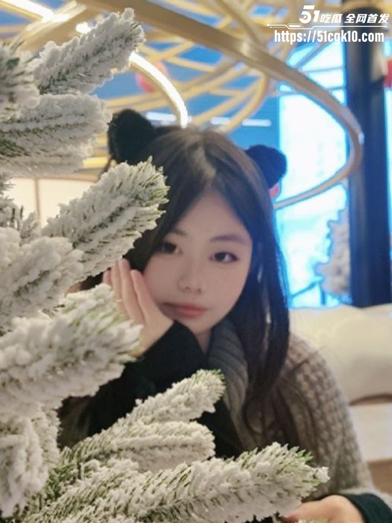 河南大学生情侣因寂寞背叛约炮 绿帽哥怒曝母狗性爱视频 骚劲让人无法自拔！