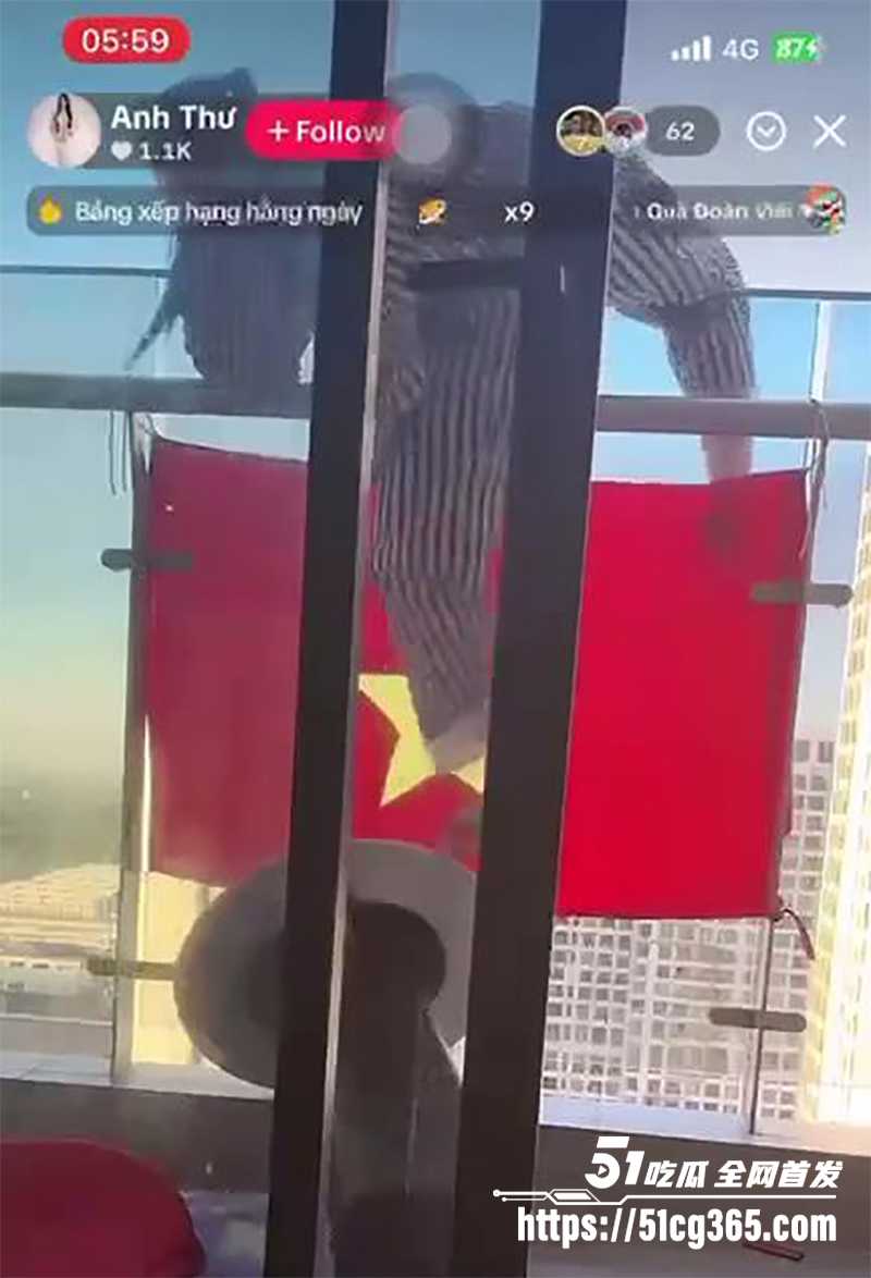 越南网红直播跳楼自杀视频曝光 4 拷贝
