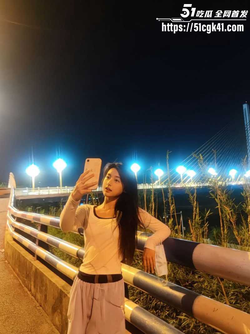 河南郑州校花吕可盈被金主暴操02 河南郑州校花吕可盈被金主暴操02