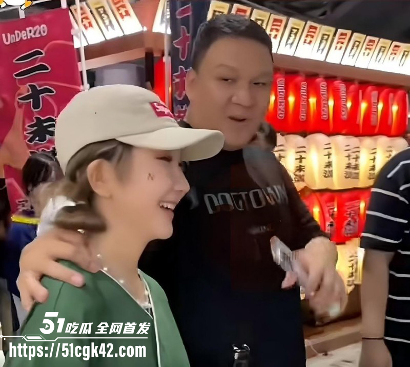 中国有嘻哈总导演车澈与乃万酒店开房024 中国有嘻哈总导演车澈与乃万酒店开房024