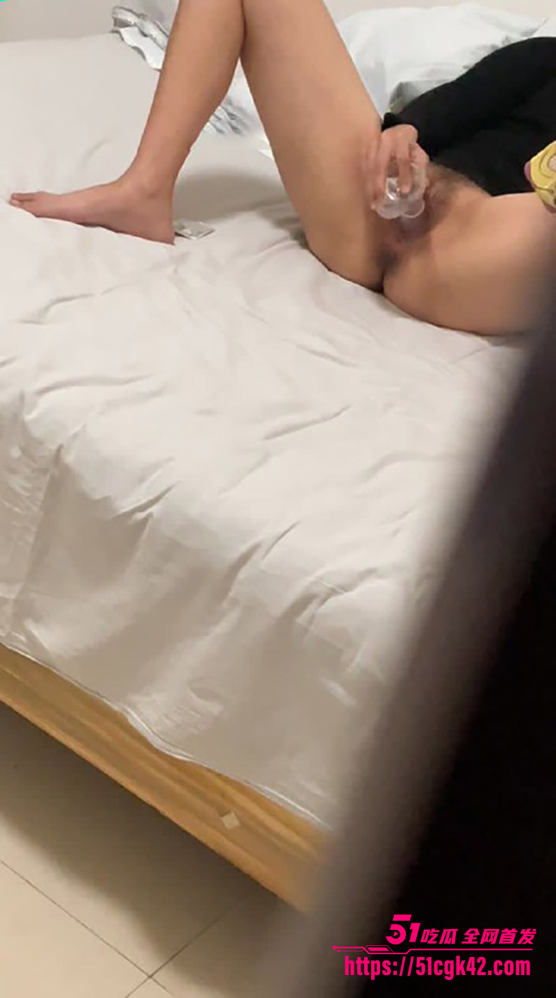 海角乱伦大神 妈妈的丰乳肥臀 海角乱伦大神 妈妈的丰乳肥臀